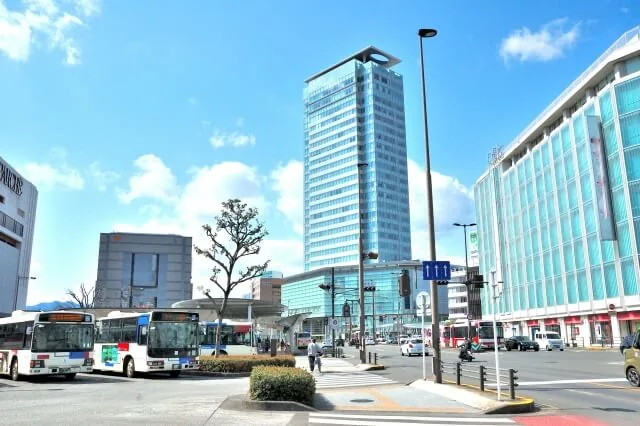 静岡駅前の風景